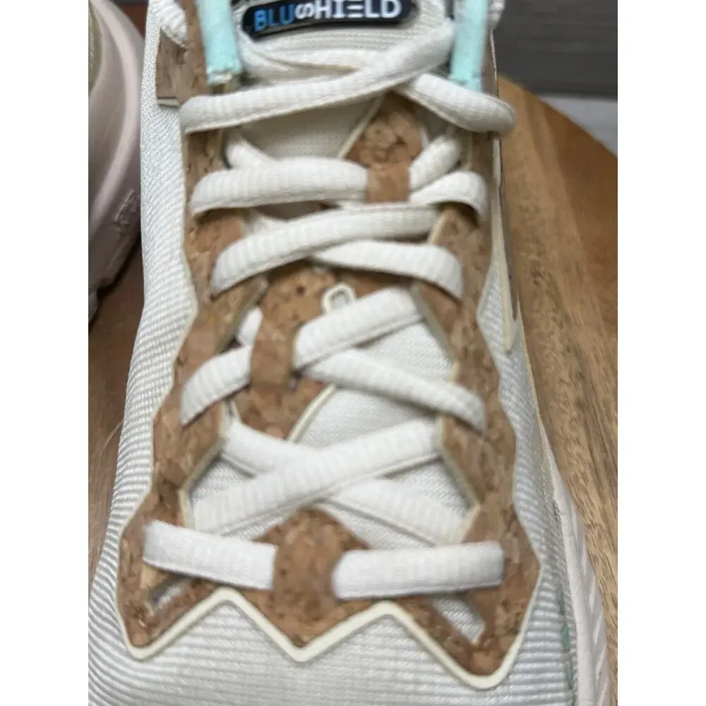 Diadora X Acbc Mythos Blushield Volo 3 Running Womens 9.5